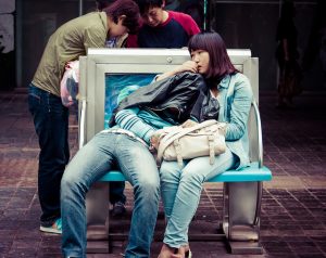 en couple avec un(e) adopté(e)