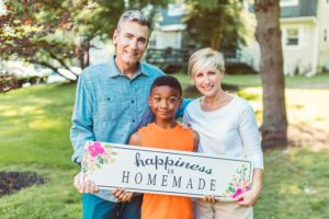 enfant adopté, famille adoptive